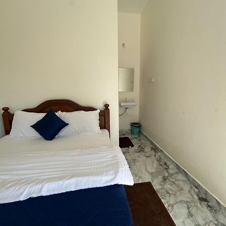 Dss Home Stay Just 500 Meter Girivalam Road ติรุวันนามาลัย ภายนอก รูปภาพ